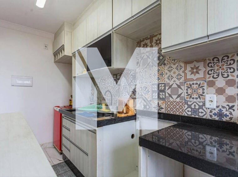 Lindo apartamento de 2 quartos a venda no Jardim Cristiane